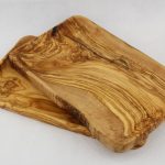 RUSTIC STEAK BOARD WITH JUICE  GROOVE